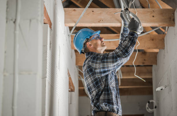 Best Licensed Electrician  in Delcambre, LA