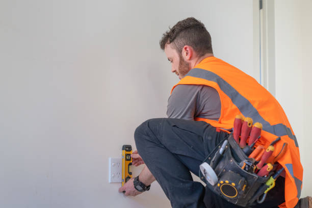 Best Electrical Outlet Repair  in Delcambre, LA